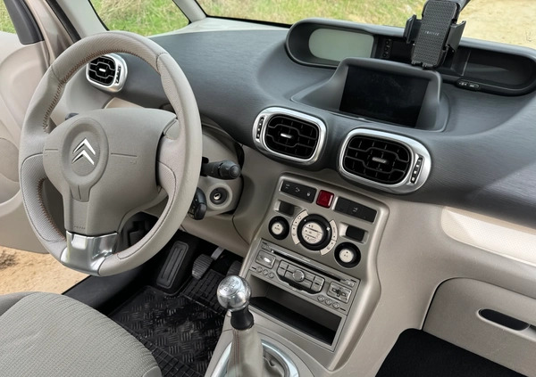 Citroen C3 Picasso cena 16900 przebieg: 251000, rok produkcji 2010 z Trzebnica małe 232
